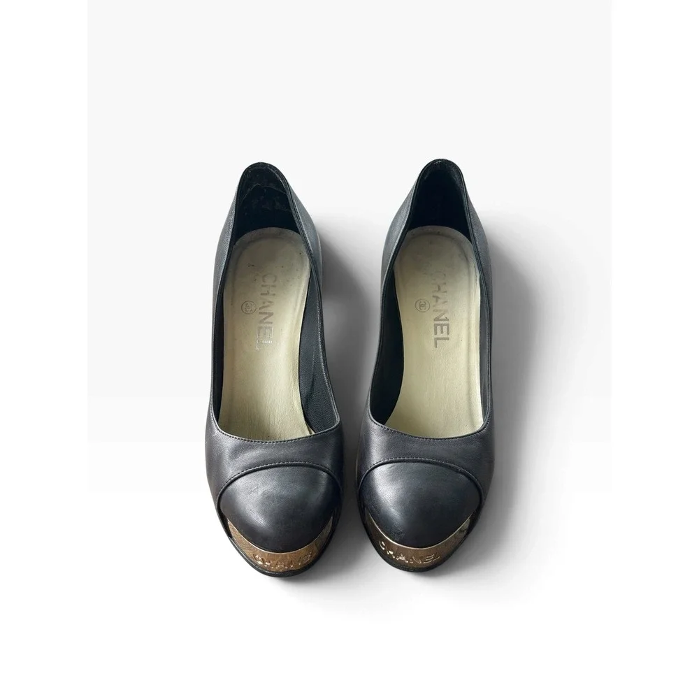 Chanel Silver Plate Platform Pumps 37.5 Black Leather Block Heel Cap Toe